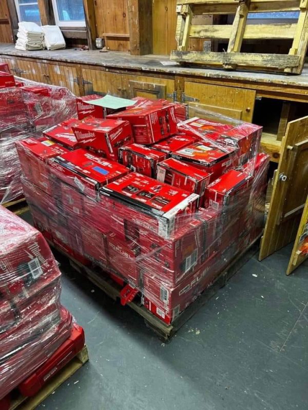 Milwaukee Tool Pallet - Image 2