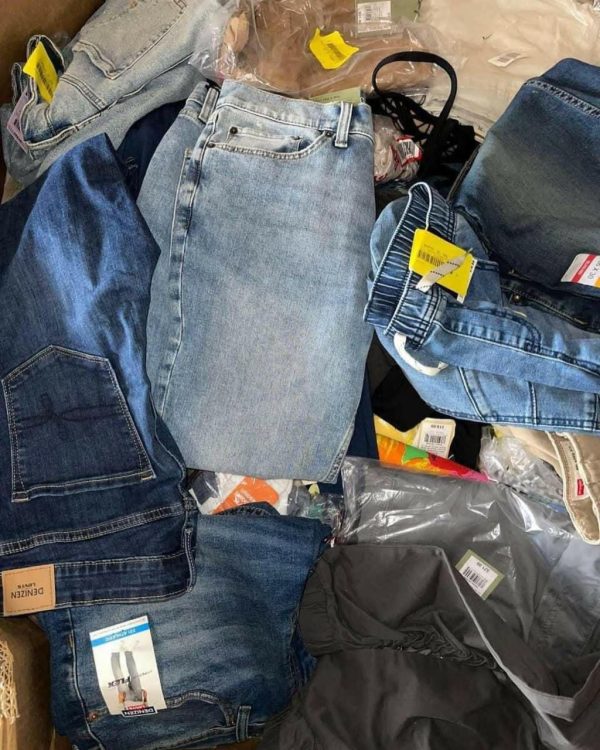 Mixed jeans pallet - Image 2